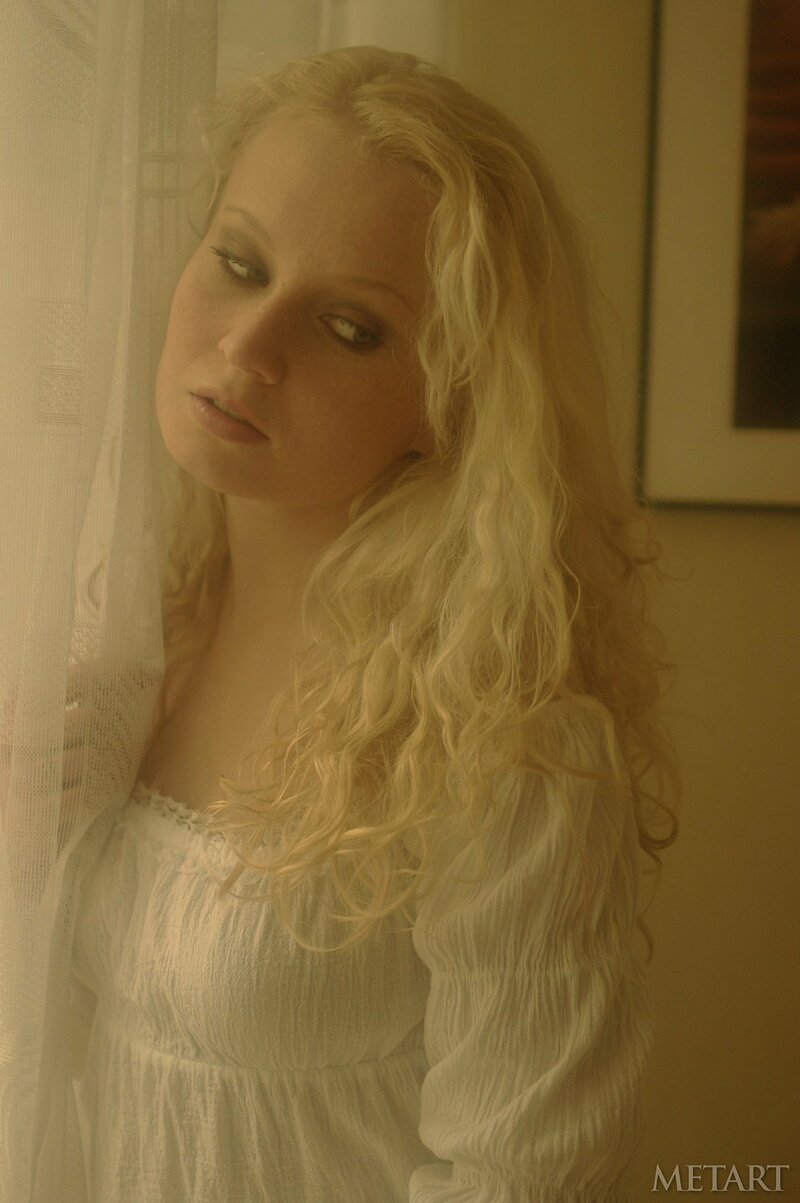 Любуша, 24 года, 0 размер груди